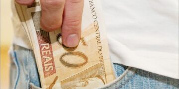 Prefeitura de Lafaiete paga hoje salário e vale-alimentação de junho