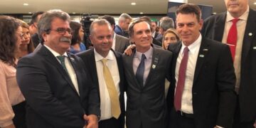 Presidente da CNDL participa da posse do ministro do Desenvolvimento Regional
