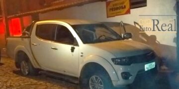 Homem ameaça funcionários de casa noturna, foge e acaba preso