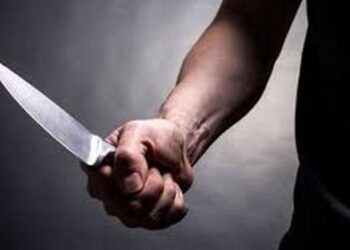 Homem leva duas facadas durante discussão com inquilino