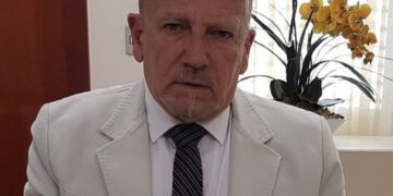 Professor José Aluísio, Juiz de Direito e Decano da FDCL, fala de sua trajetória acadêmica e profissional.