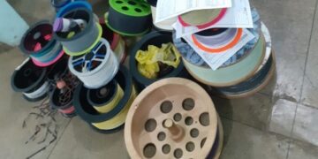 PM apreende linhas chilena e com cerol e aplica mais de 40 mil reais em multas