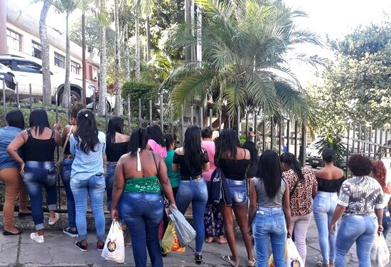 Mudanças em sistema de visita em presídio preocupam familiares de presos