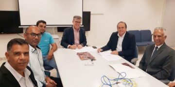 Prefeitura assina contrato para execução de pacote de obras de infraestrutura