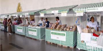 Glaycon Franco prestigia feira de incentivo aos produtores rurais