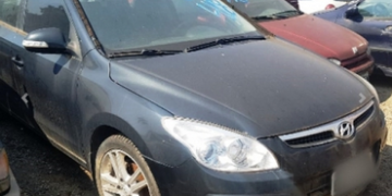 Veículos apreendidos no combate ao tráfico de drogas vão a leilão