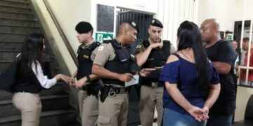 Confusão, briga e polícia na sessão da Câmara de Lafaiete