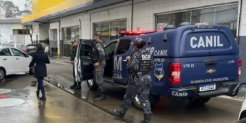 Procon de Barbacena atua no mutirão para garantir preço do combustível