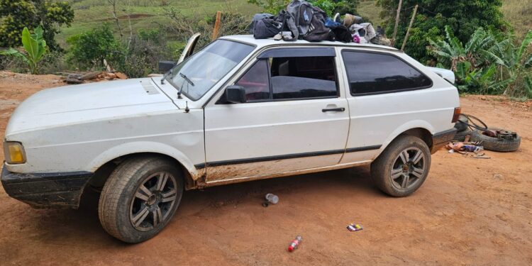 Casal é usado como proteção para bandidos durante furto de trator