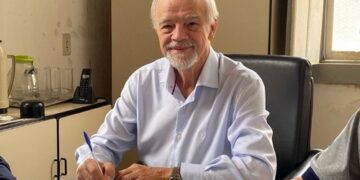 Câmara cassa mandato de prefeito da região