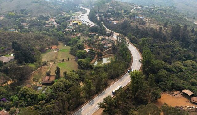 EPR  conclui intervenções na “Curva da Celinha” na BR-040