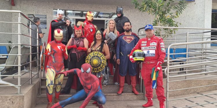 Um ano de Heróis Solidários em ação