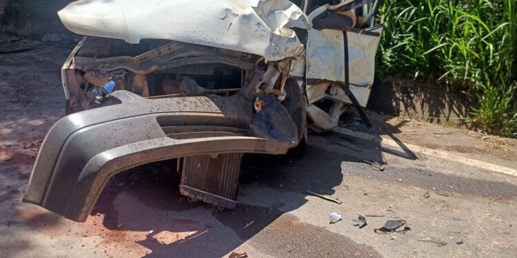 Pai e filho morrem em acidente em Congonhas