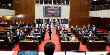 ALMG abre último ano da 20ª Legislatura com sessão solene