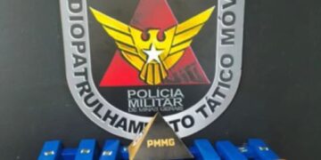 PM desarticula esquema e apreende 86 barras de maconha