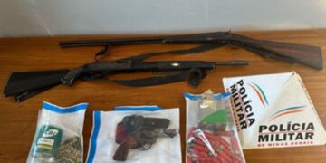 PM apreende armas após disparos em residência