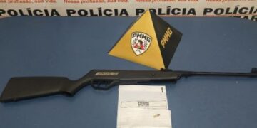 Homem é preso com arma após abordagem na BR-040