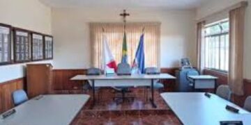 Projeto de vale-alimentação para vereadores provoca debate na cidade