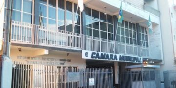 Projeto sobre violência política contra mulheres divide plenário em Lafaiete