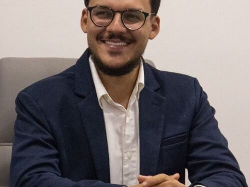 Livro “Deserto” mobiliza fiéis em noite de fé
