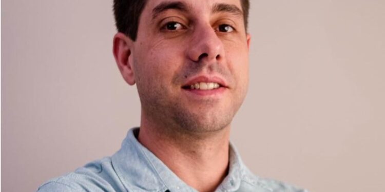 Giuseppe Laporte muda de partido e mira vaga federal