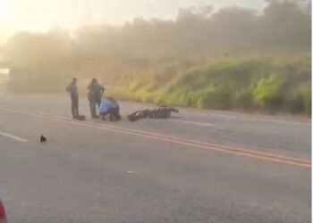 Mulher morre em acidente na MG-383