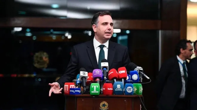 Filiação de Pacheco ao PSB redesenha disputa em Minas