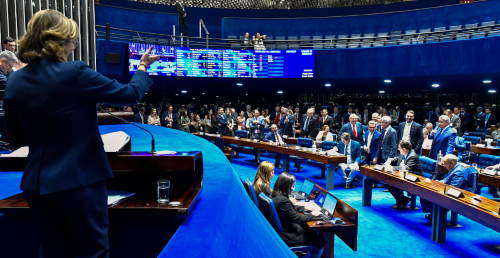 O Brasil e Lafaiete precisam enterrar a escala 6×1
