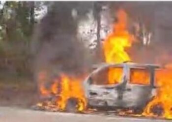 Carro pega fogo e trava BR-040 por 10 km em Congonhas