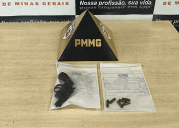Mulher é presa com revólver carregado em Congonhas