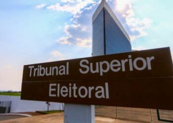 TSE endurece regra e mira uso eleitoral de igrejas