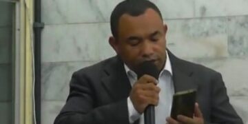 Pastor usa Tribuna da Câmara para discursos de injúria misógina e ataques às mulheres